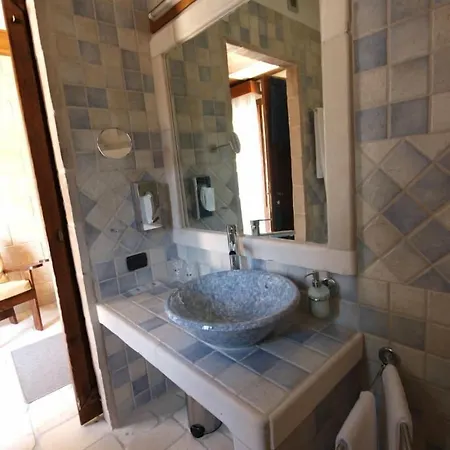 Regina Bari Hotel 4*