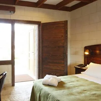 Hotel Unahotels Regina Bari Torre A Mare